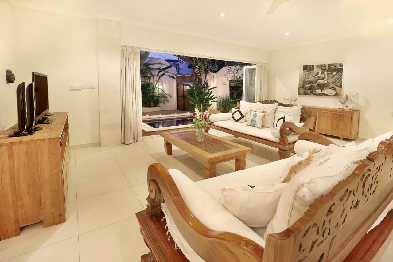 Villa Alba Seminyak Buitenkant foto
